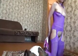 Mature blonde tries sloppy perversions with her dog