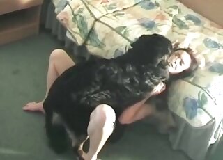 Skinny MILF invites her dog to play with her pussy and enjoys hot fuck